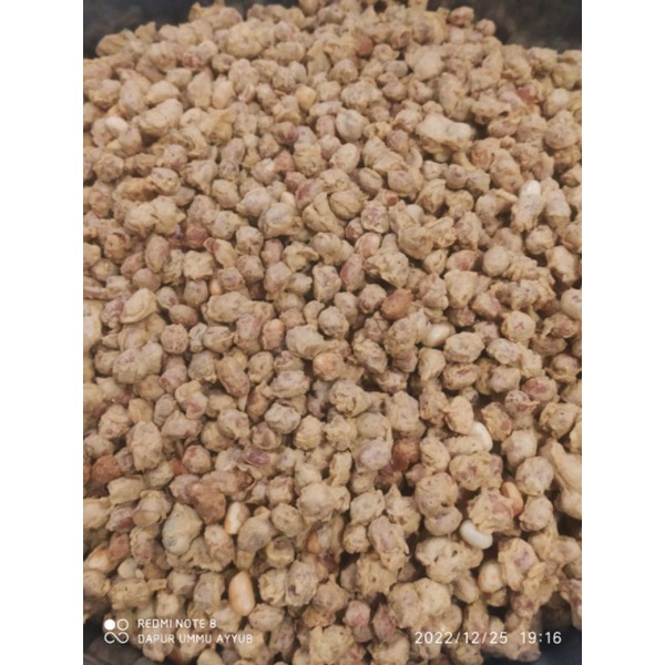 

kacang selimut renyah 250gr