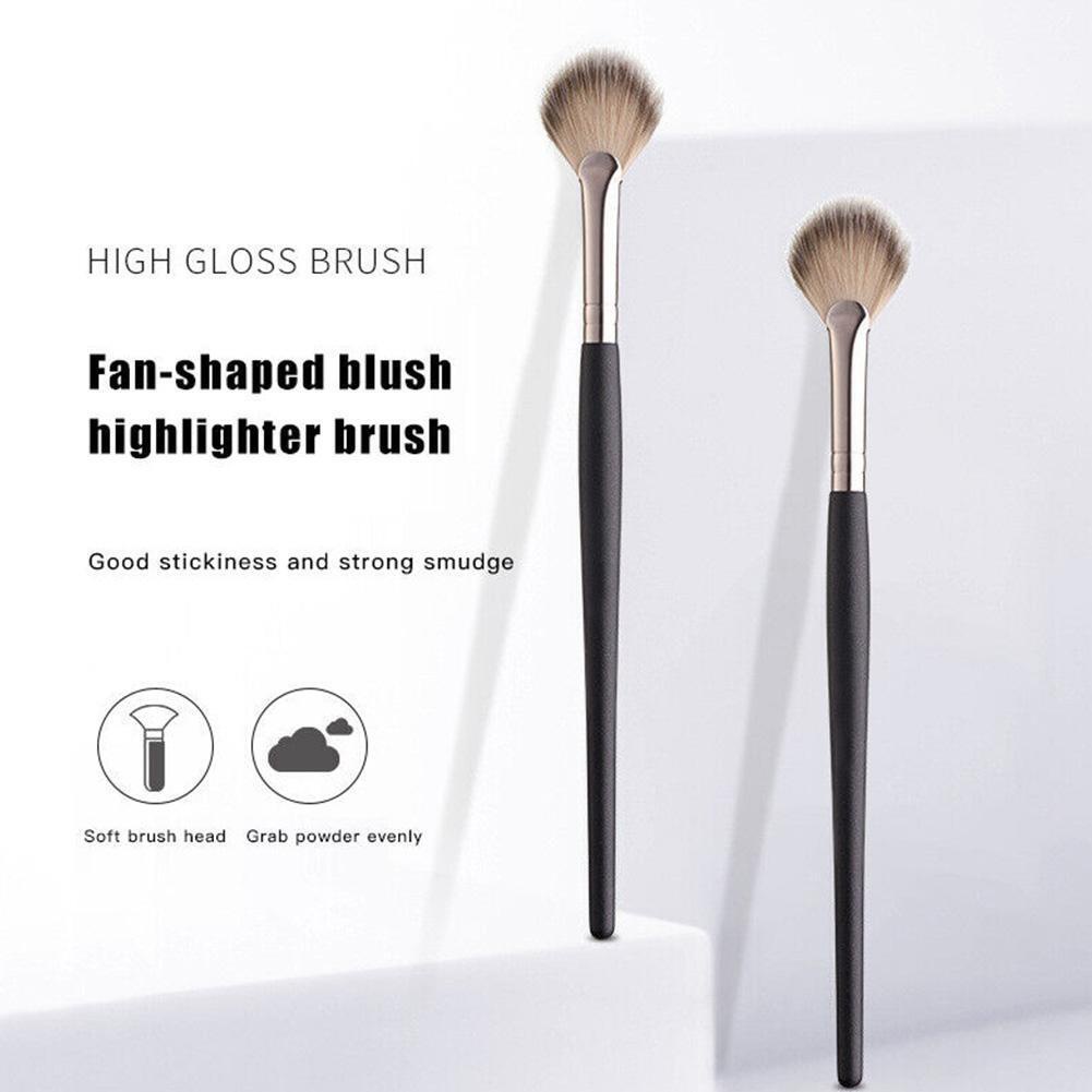 [100%ORIGINAL] Imagic Brush Makeup Highlighter Bulu Lembut Tiga Dimensi