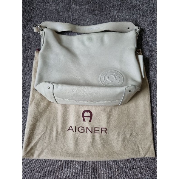 Preloved Tas Sandang Wanita Aigner Authentic