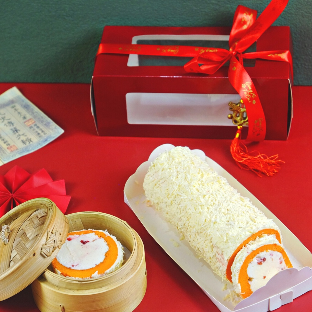 

Roll Cake Gelato Hampers CNY