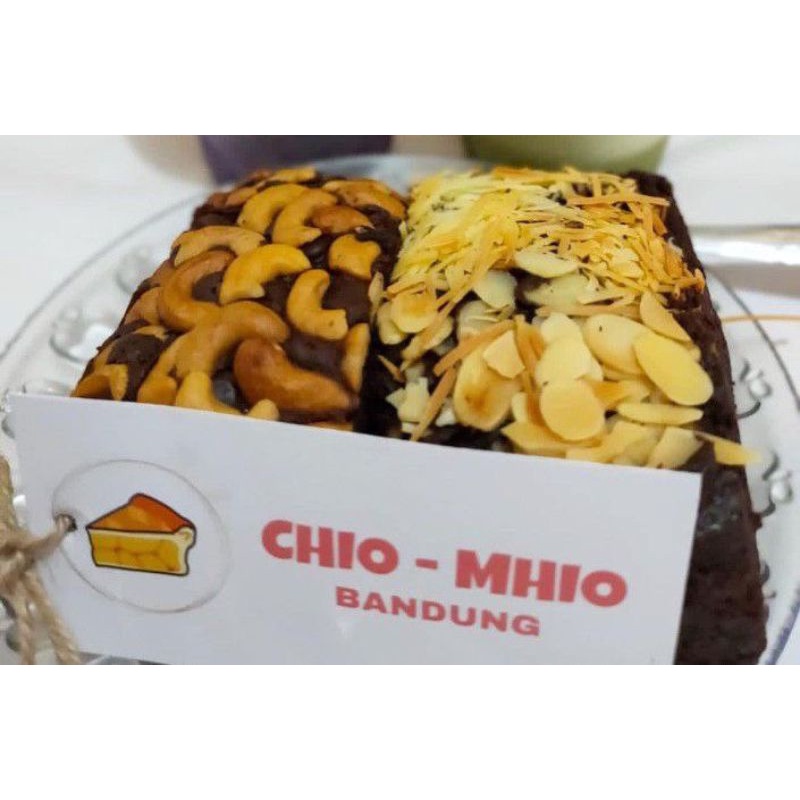 

CHI0-MHIO BANDUNG BROWNIE