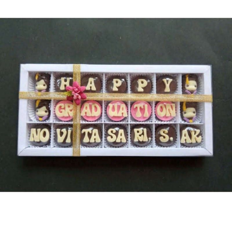 

COklat gift graduation #Coklat wisuda
