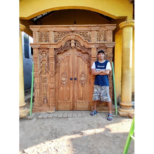 gebyok lebar 2.5 meter berkualitas/bahan jati solid