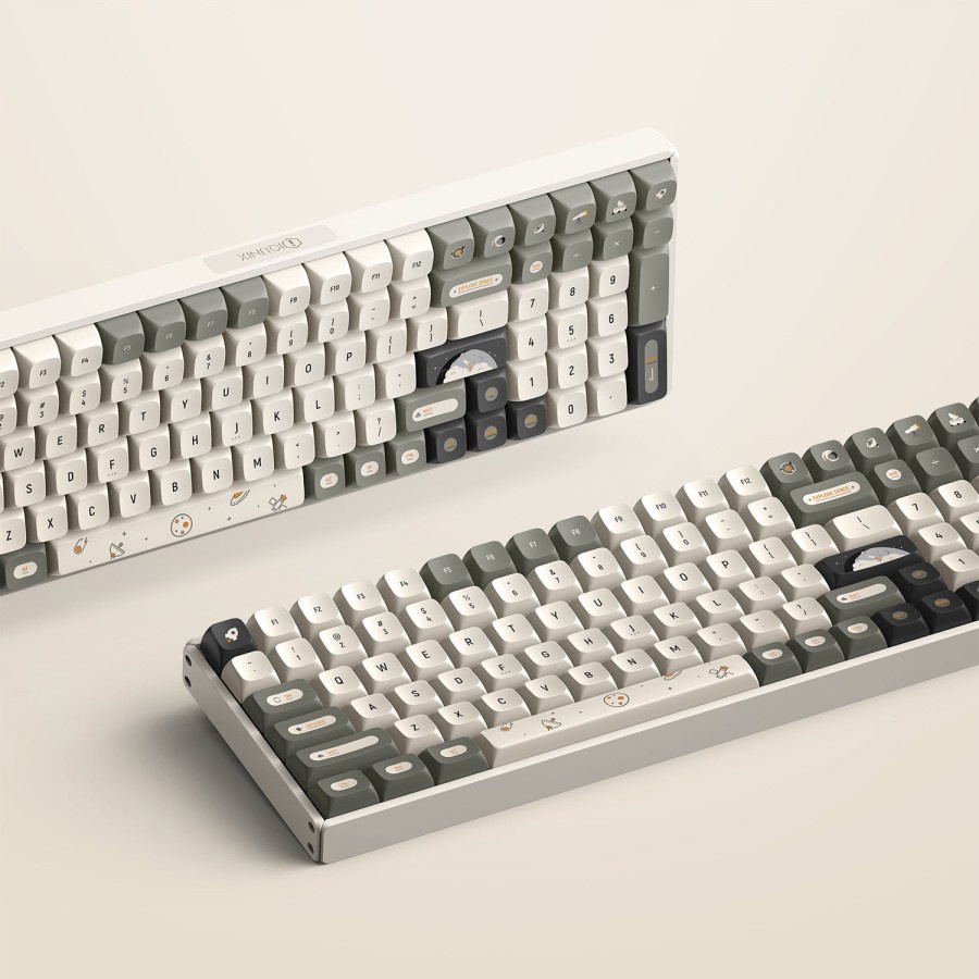 IQUNIX F97 Hitchhiker Wireless Mechanical Keyboard