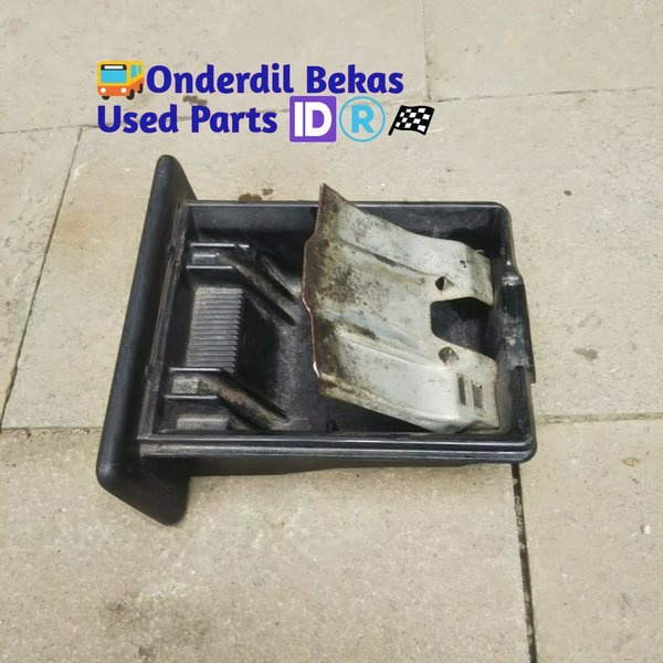 Asbak Ashtray Nissan Sunny B13