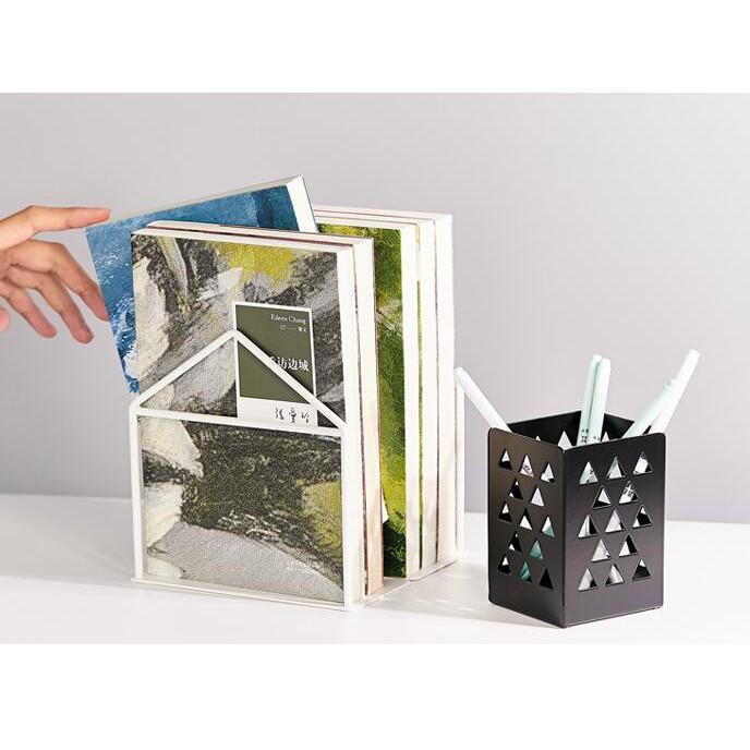 

[COD] GQ48GQ48 Pembatas Buku Besi (Anti Karat) / Sekat Buku / House Bookshelf 71