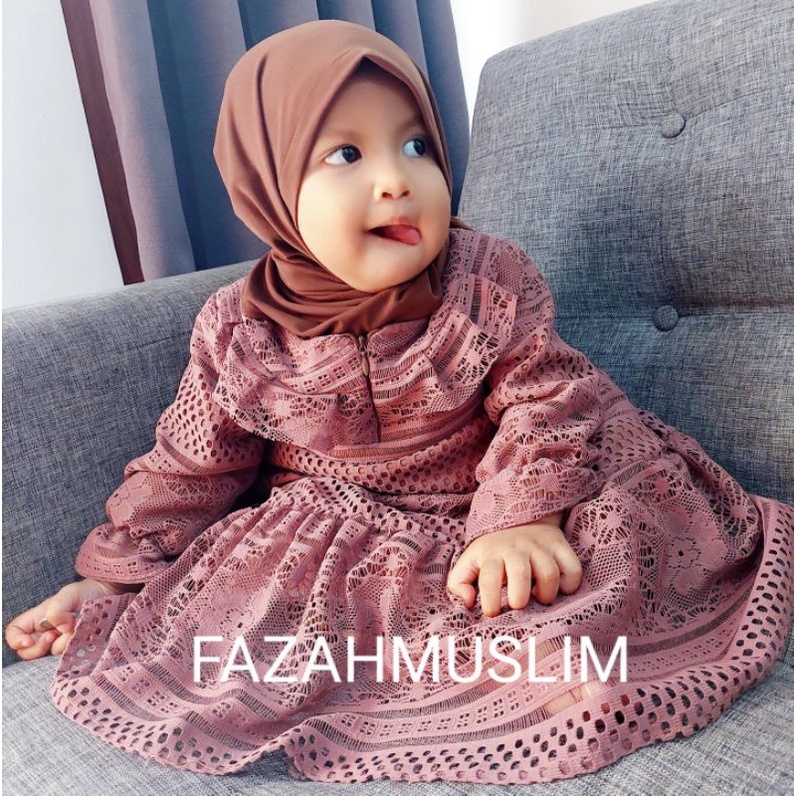 Gamis bayi, gamis pesta bayi, gamis brukat, gamis brokat bayi, gamis aqiqoh bayi, baju muslim bayi, set muslim gamis bayi dan anak , gamis anak, gamis set hijab bayi, muslim bayi, baju ngaji anak, baju kondongan anak, gamis brukat anak,ootd bayi dan anak