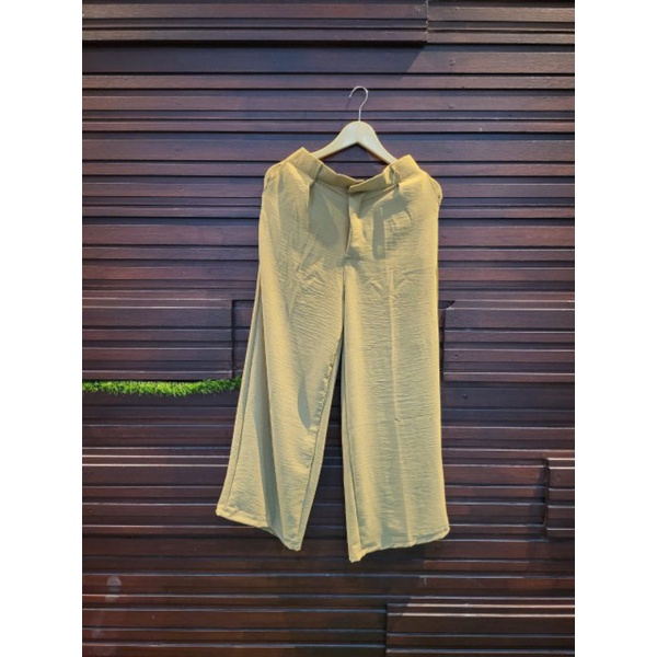 celana kulot crincle sage green
