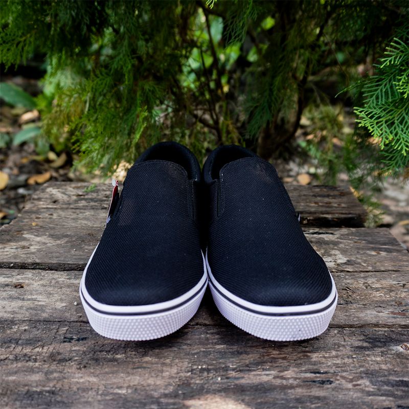 Slip on Vanss Pria Wanita Sepatu Kerja Size 39-44