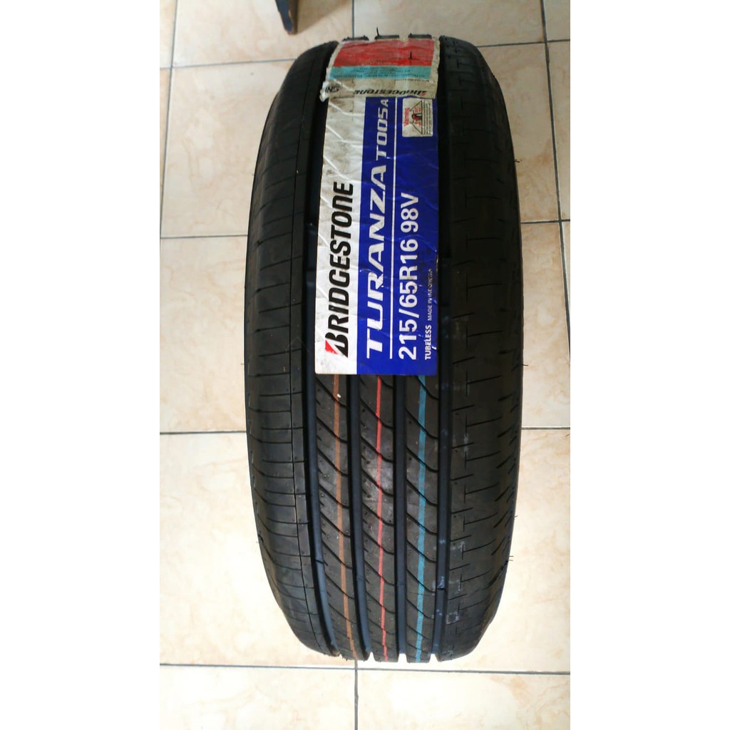 215 65 R16 Bridgestone Turanza T005A Ban Mobil