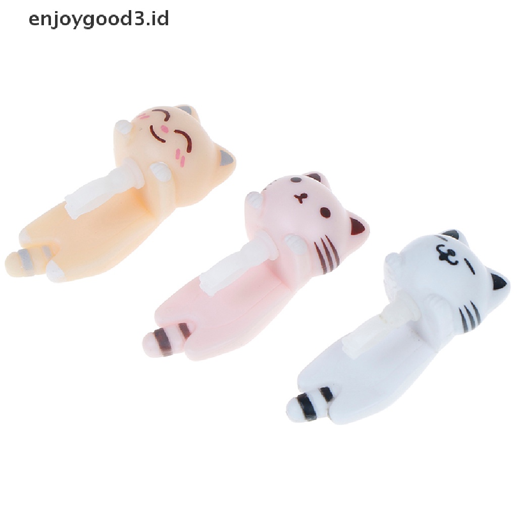 [Rready Stock] 3.5MM universal cat Handphone earphone jack Debu plug Aksesoris Telepon (ID)