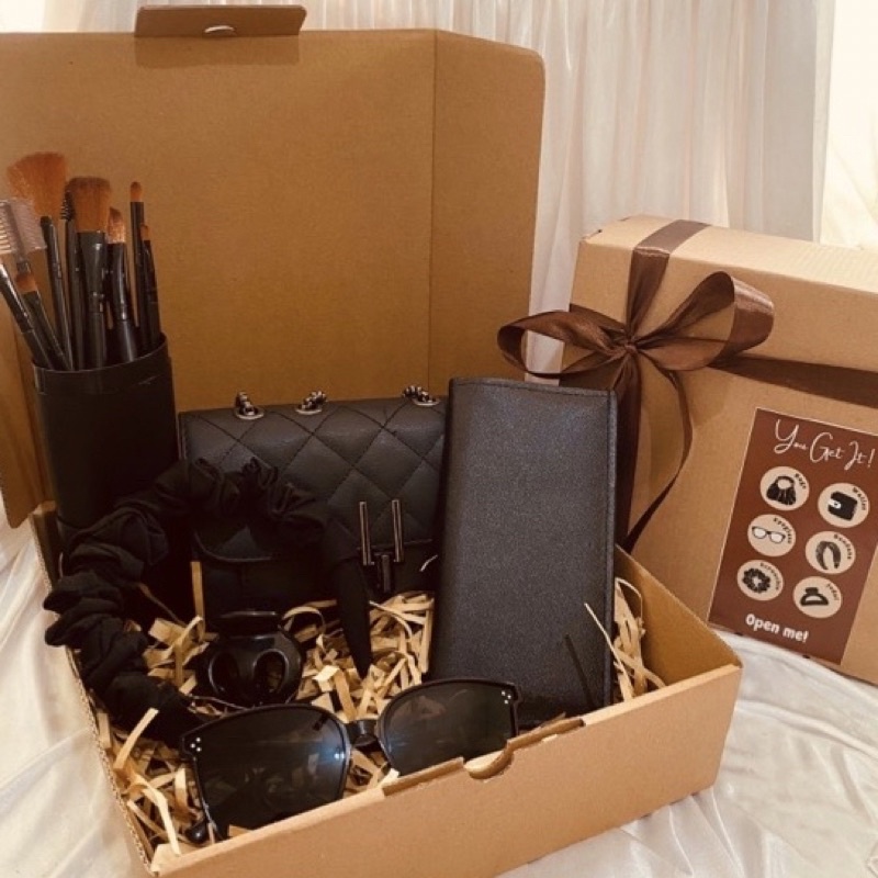 

Hampers Cewek | Giftbox Cewek | Hampers Murah | Set hampers | Hampers Cewek