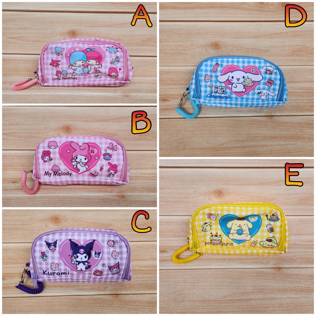 

TEMPAT PENSIL SEKAT 2 RESLETING MOTIF KOTAK KUROMI CINAMOROLL (20X5X11)