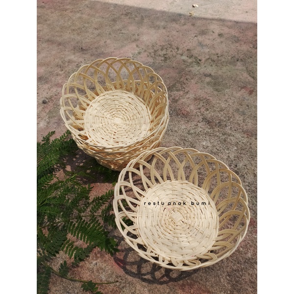 

(R033) Mangkok Rotan Kecil 10cm/Hampers/Hantaran/Hadiah/Lamaran/Seserahan/Kado/Gift/Parcel Lebaran/Natal/Acara/Catering/Makanan/Minuman/Keranjang Buah/Souvenir/Wadah Serbaguna/Basket/Perabotan/Fruit Box/Sembako/Teh/Gula/Beras/Telur