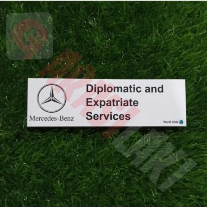 

STICKER MERCEDES-BENZ DIPLOMATIC PANJANG TEMPEL DALAM KACA BRG BARU