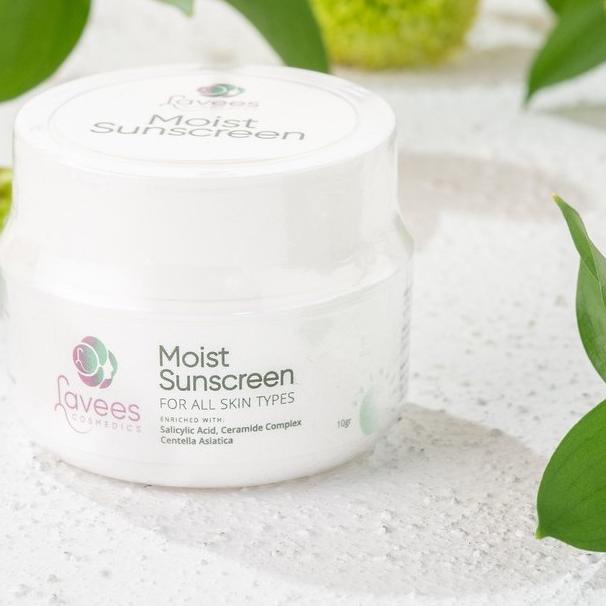♦ Lavees Cosmedics - Moist Sunscreen [For All Skin Type] ☝