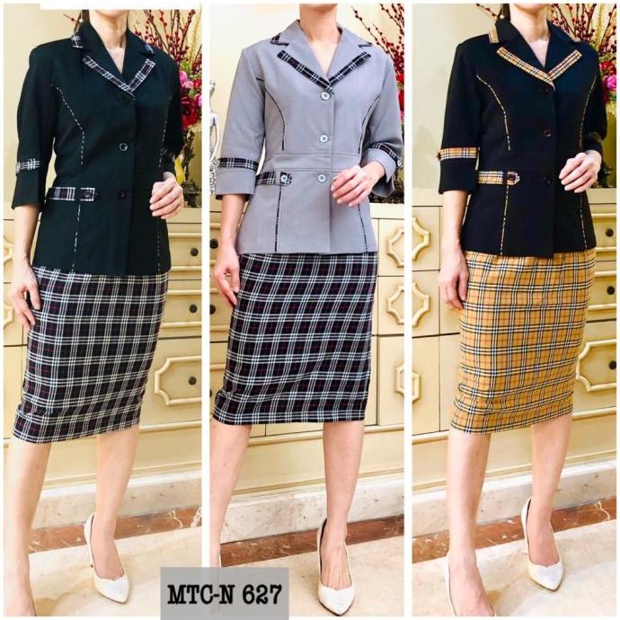 Blazer Wanita Coklat Kotak Terbaru