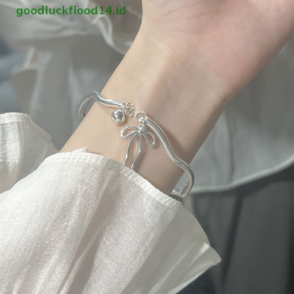 [GOOGFOUR] Fashion Ikatan Simpul Bell Perak Manset Gelang Warna Silver Liontin Gelang Untuk Wanita Pembukaan Yang Dapat Disesuaikan Bangle Pesona Perhiasan Pesta Fashion [TOP]