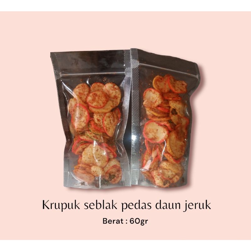 

krupuk seblak pedas daun jeruk