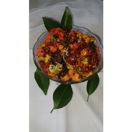 

CEMILAN RASA CINTA | KERUPUK GELUNG | ORI DAN PEDAS | 100 Gram