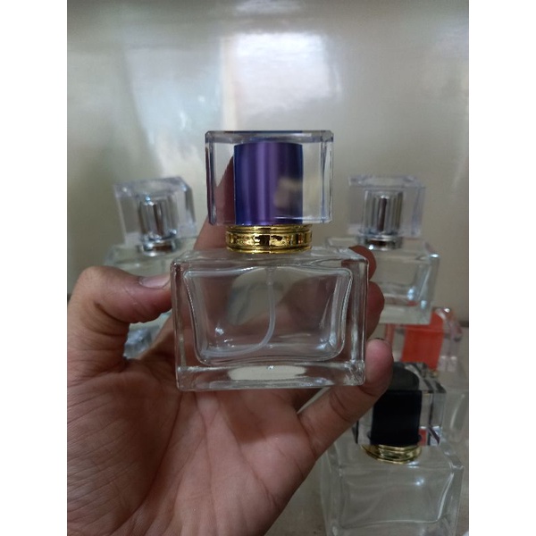 PARFUM REFILL 30Ml KOTAK ELEGAN TAMPILAN MEWAH COCOK UNTUK CEWE DAN COWO PARFUM VIRALL (Bebas Request aroma)