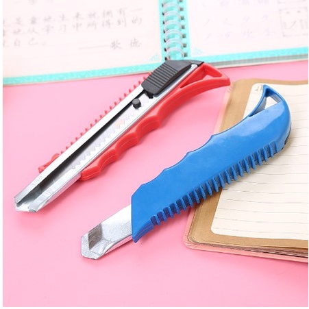 

MR DIY Utility Knife Pisau Cutter Besar 18MM Set