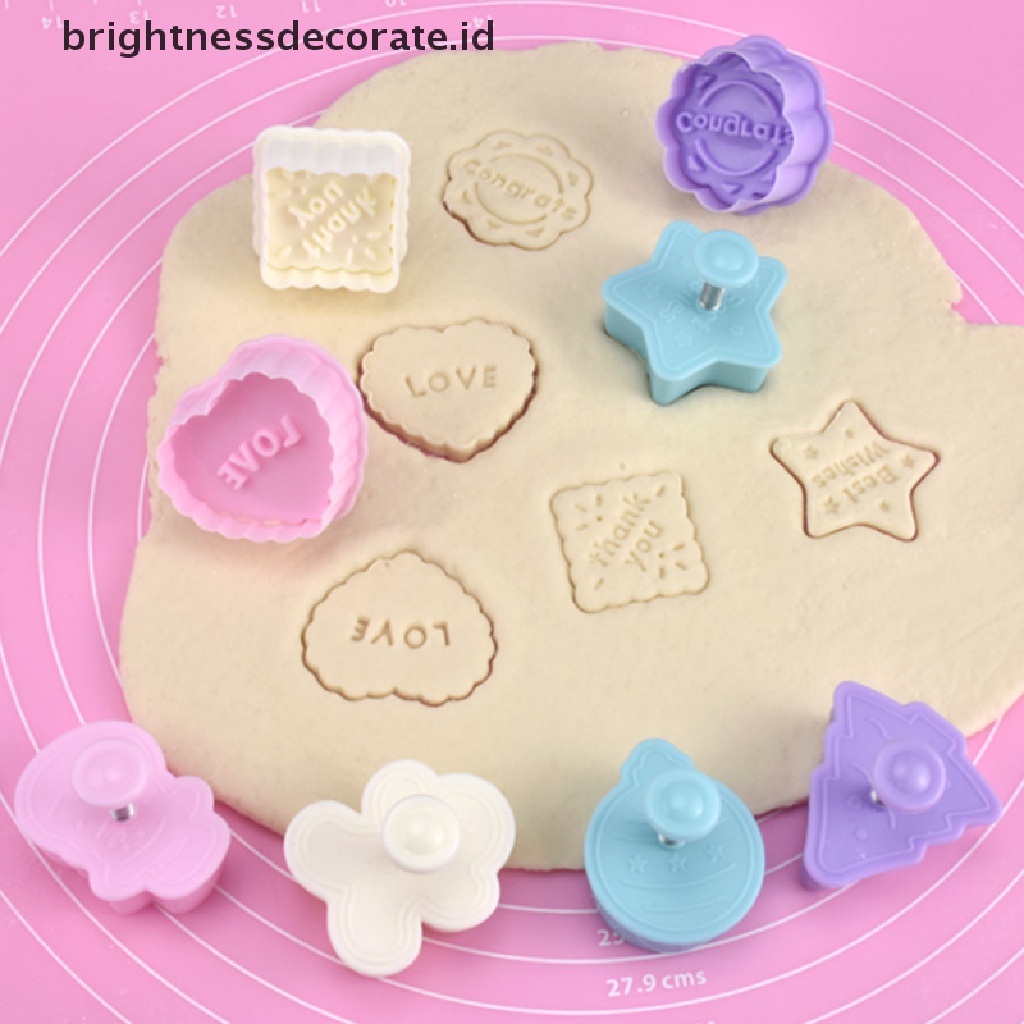[Birth] 4pcs/set Cetakan Kue Kering Plastik Cetakan Kue Kartun Multiseri [ID]