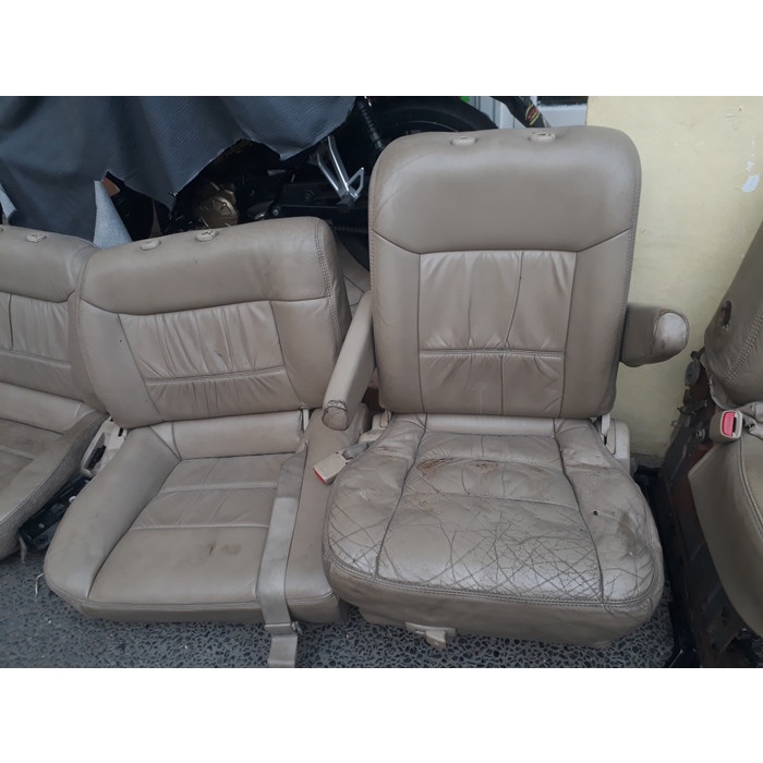 {BEKAS} Jok Bangku Nissan Serena Hws kulit 2007 Berkualitas