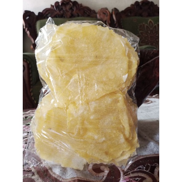 

Kerupuk lempeng singkong mentah kemasan 1kg isi 60 biji