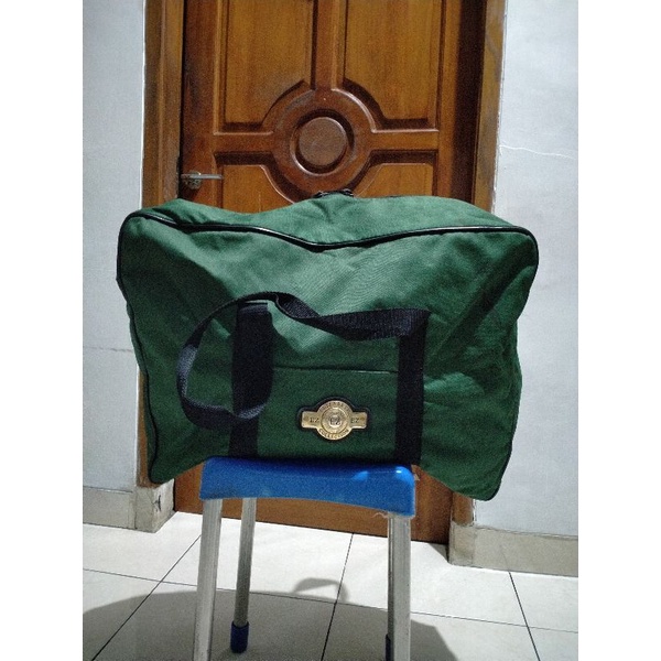 Tas minggat jumbo Elizabet preloved