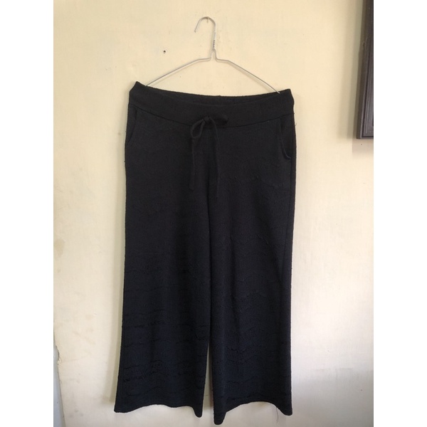 Kulot Hitam