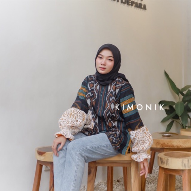 BAJU TENUN KIMONIK (KIVALACE FOREST)