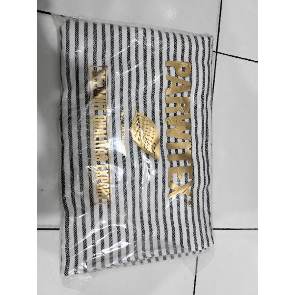 selimut pasien  tebal selimut rumah sakit garis