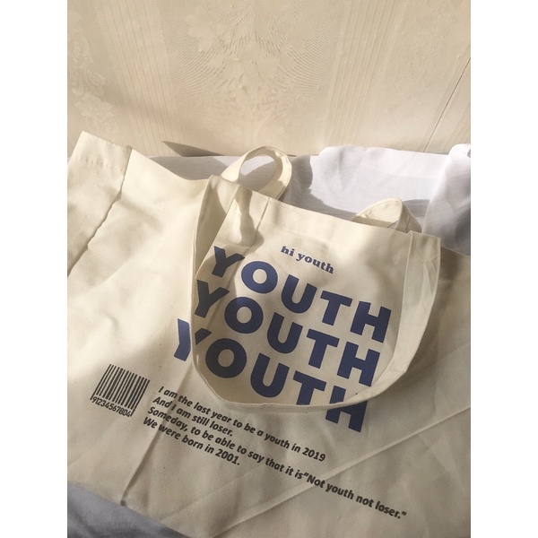 KOREAN TOTEBAG YOUTH