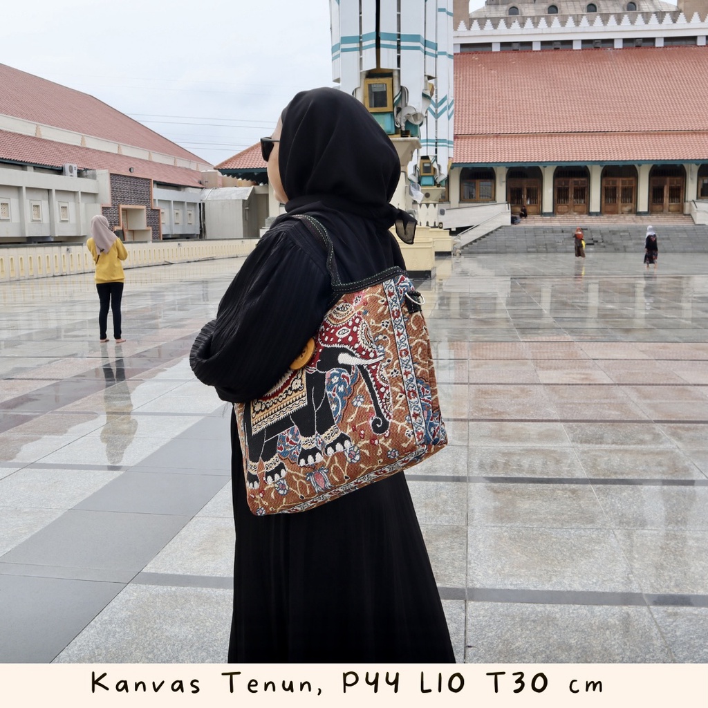 (BEBAS ONGKIR) Tas Bahu MURAH Tote Kanvas Simple Portable Motif karakter lucu Kartun untuk Belanja