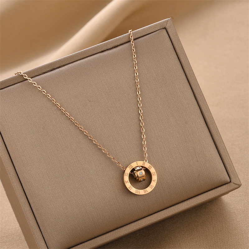 Kalung Titanium Rose Gold Anti Karat / Kalung Titanium Ring Angka Romawi Rose Gold / Kalung Titanium Cewek Model Baru / Kalung Titanium Rose Gold Anti Karat Asli Ori