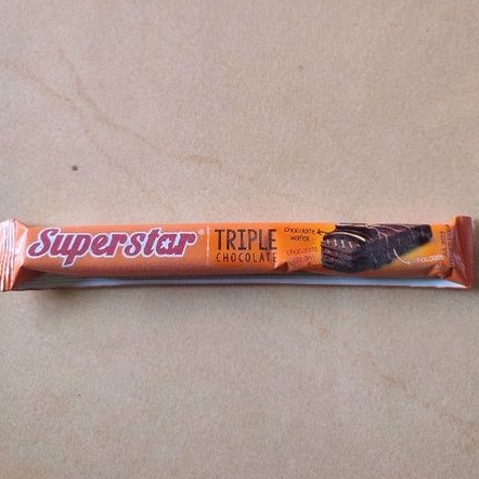 

Superstar wafer salut coklat Roma 16gr [Ecer]