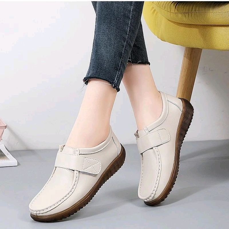 sepatu wanita import tipe s613