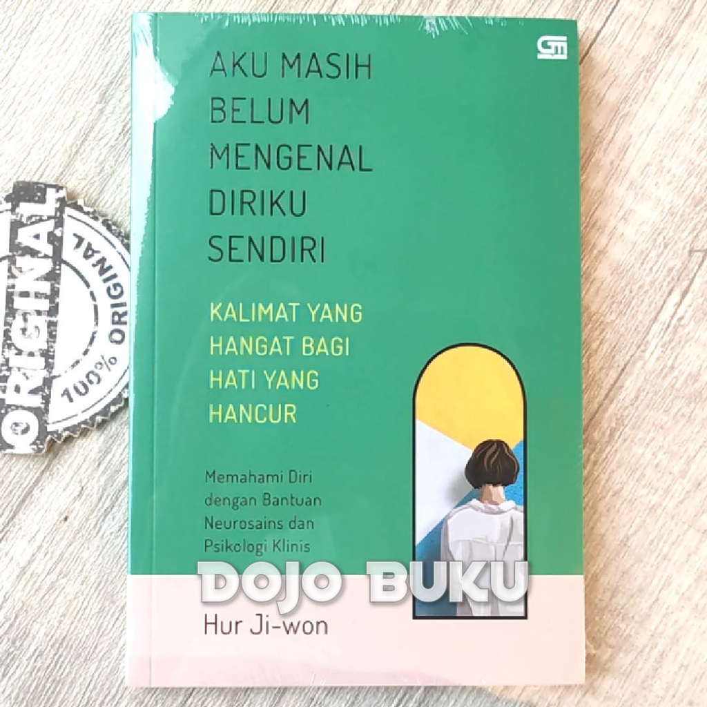 Buku Aku Masih Belum Mengenal Diriku Sendiri by Hur Ji won