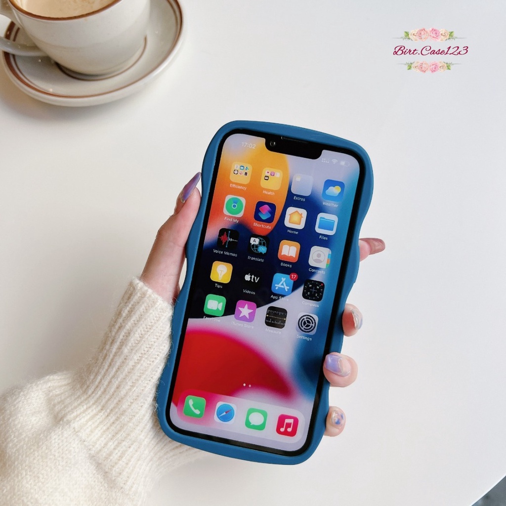 GC03 SOFTCASE GELOMBANG RANTAI DIAMOND FOR REALME C1 A3S C2 A1K 3 5 5I 5S 8 9 PRO PLUS 8I 10 C11 2020 C12 C25 C15 C17 7I C20 C11 2021 C21Y C25Y C30 C31 C33 C35 V23 NARZO 50I 50A PRIME BC7067