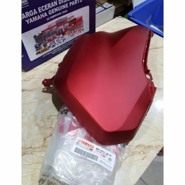 BODY COWLING SAYAP COVER LAMPU DEPAN KANAN NEW NMAX ASLI ORI YAMAHA B6H F8377 00 P5