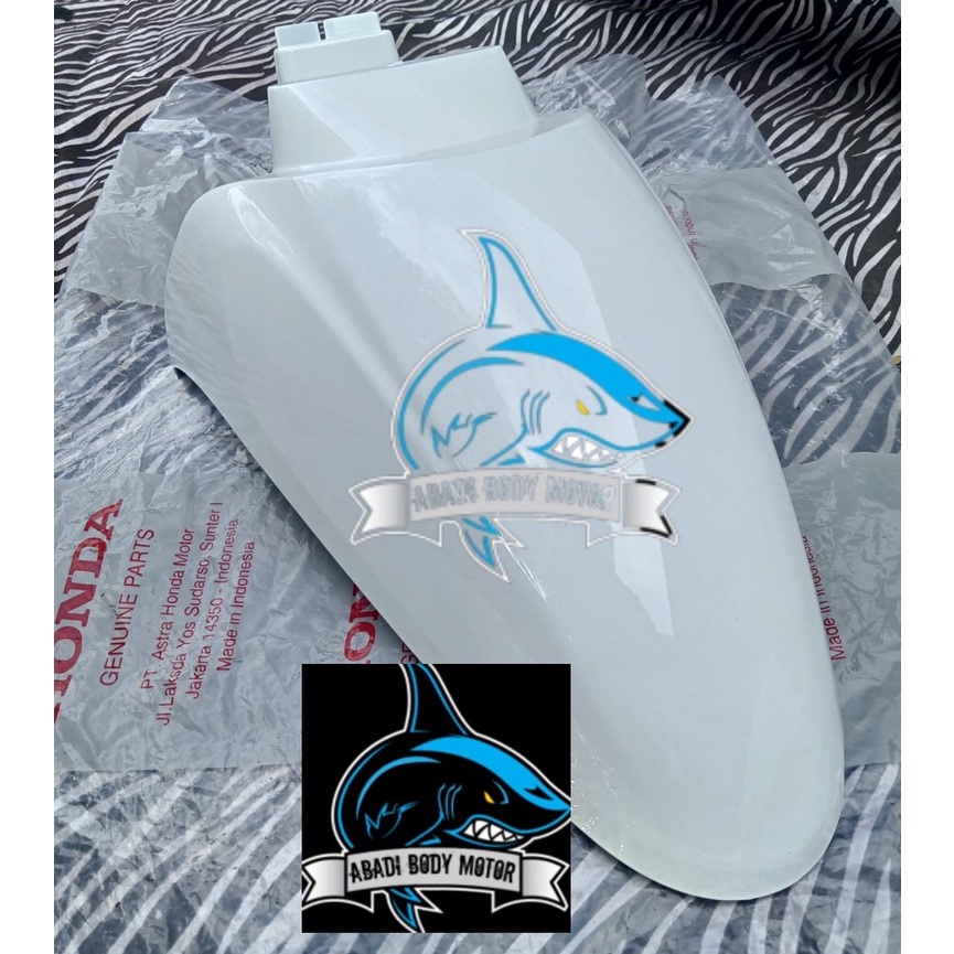 Spakbor depan scoopy 2019 putih mutiara 61100-k93-N00ZQ ORIGINAL HONDA