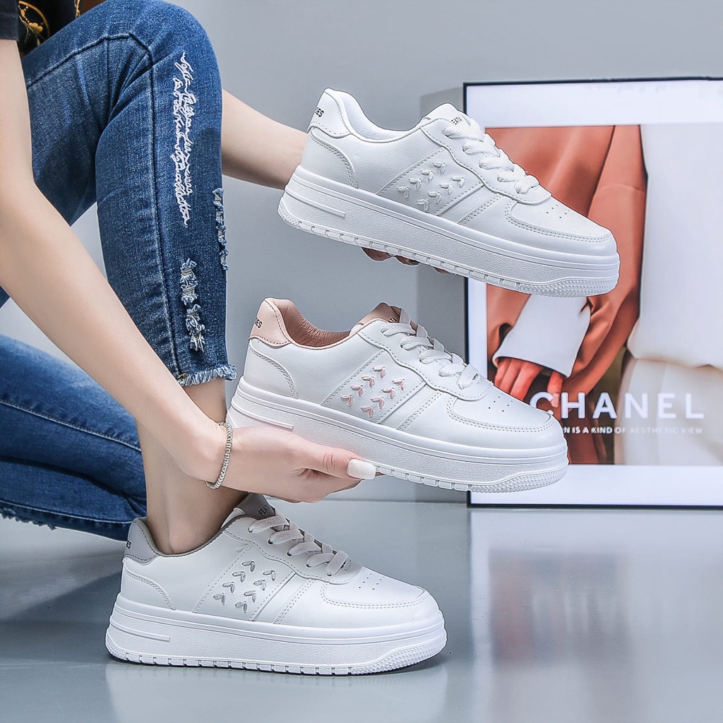 Sepatu Wanita Sneakers Wanita Import Cewek Sport Shoes Kasual Fashion Shoes Wanita 5622