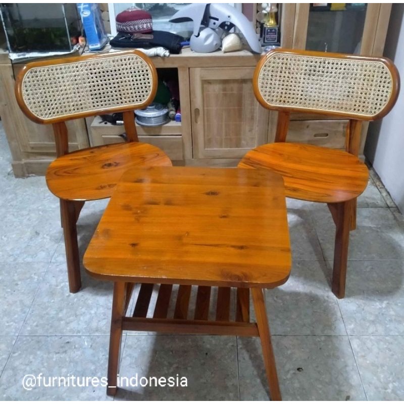 KURSI TERAS ROTAN / KURSI ROTAN MINIMALIS / KURSI KAFE ROTAN / KURSI CAFE MINIMALIS