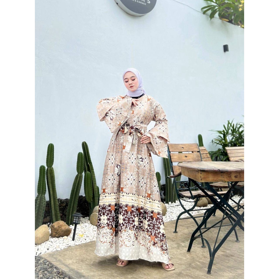 Harera Gamis Terbaru Diora Silk Dress Wanita Lengan Terompet Tumpuk Panjang Maxidress Kekinian LD 110 cm