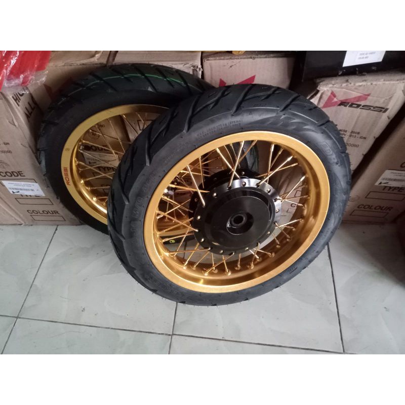 velg paketan beat street/Vario 110 tapak lebar 250/215x14 plus ban