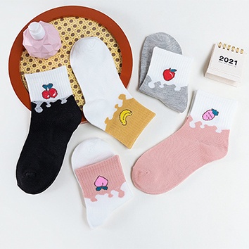 ⭐️𝐈𝐇𝐒 𝟕𝟗𝟒 𝐋𝐚𝐦𝐩𝐮𝐧𝐠⭐️Kaos Kaki Wanita Motif Buah Buahan Kaos Kaki Panjang Fashion Korea