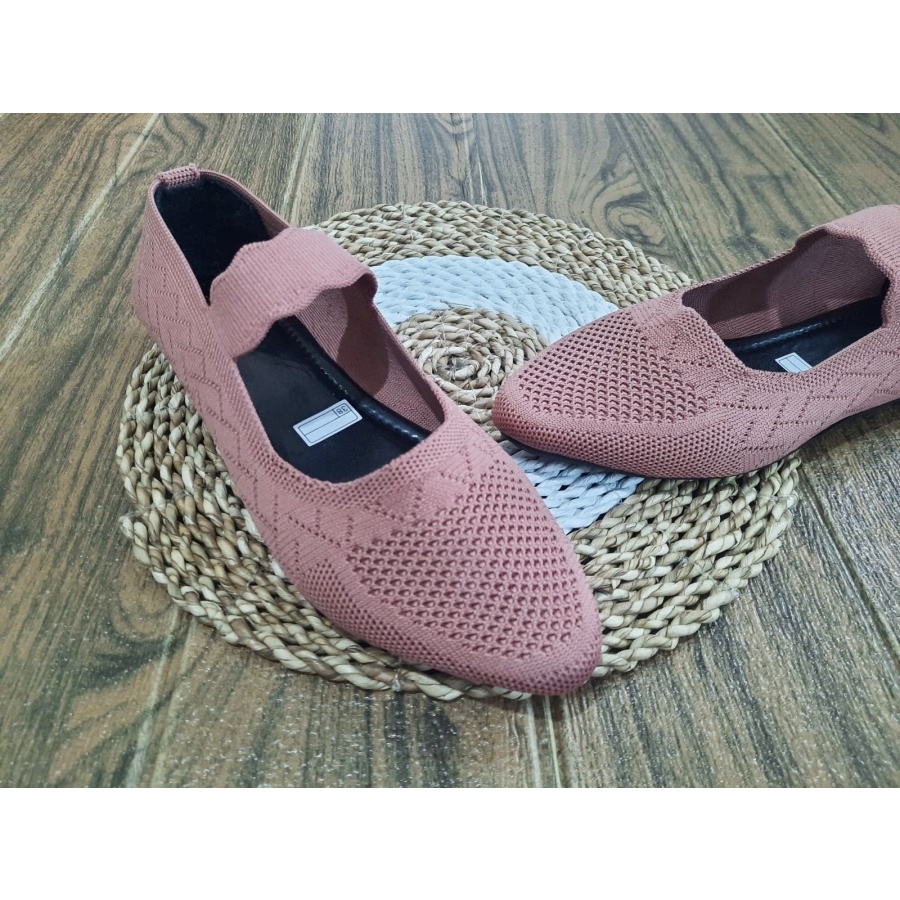 sepatu balet rajut import wanita terbaru dengan tali karet tengah/sepatu flet kekinian bisa bayar di tempat(COD)