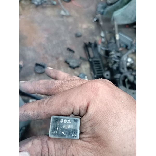 main sekring 80 ampere