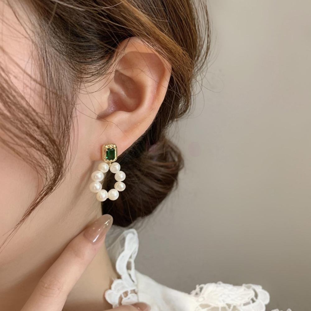 Needway  Wanita Anting Hoop Manis Sederhana Mutiara Aksesoris Perhiasan Fashion Kepribadian Fashion Jewelry